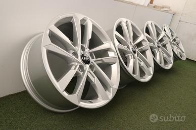 Cerchi in lega Audi A3 A3L S3 17 ORIGINALI