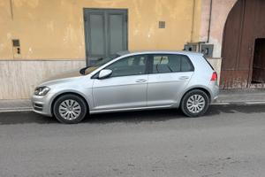 Auto wolkswagen golf 7 diesel