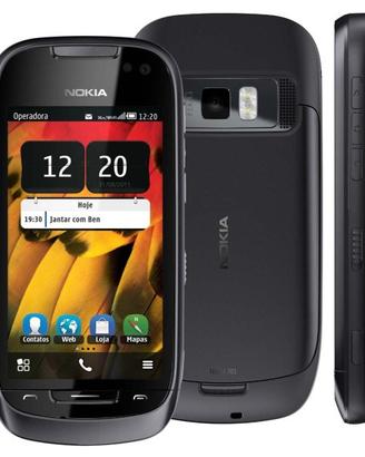 N’2  Nokia 701