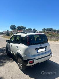 FIAT Panda Cross 2017 + carrello con gancio traino
