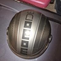  casco Momo Design Fighter