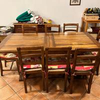 Tavolo in legno massello