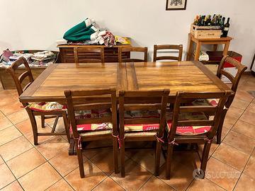 Tavolo in legno massello