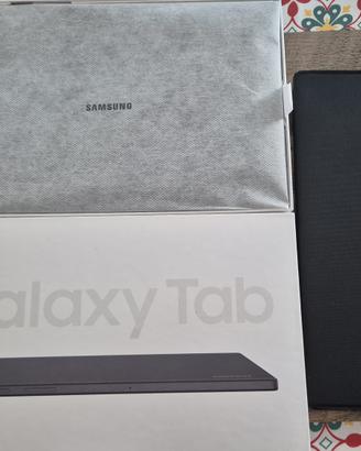 Samsung Galaxy Tab A8  10.5” LTE + cover