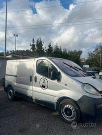 Furgone adam opel vivaro