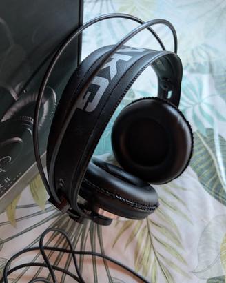AKG K240 MK2