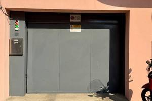 Box / Garage di 12 m² a Milano