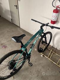 Bicicletta MTB Corratec Revo bow modello 2024