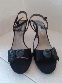 Scarpa nera raso Solo Soprani n. 39 tacco sottile