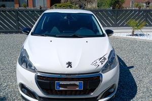 Peugeot 208 GTLine 1.6 100 CV - PREZZO RIBASSATO 