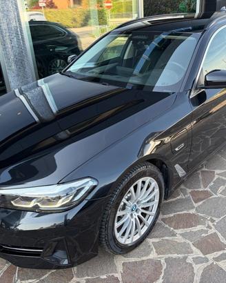 BMW 530 e Touring Business StepTronic 292cv