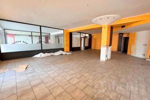 Negozio Varese [wp157vVCG]