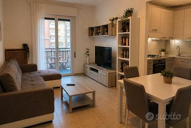 Bilocale con balcone a Sesto S.Giovanni - M1