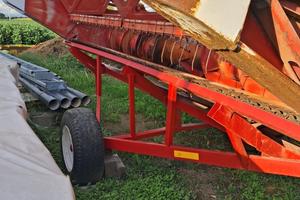 Testata mietitrebbia case 4m