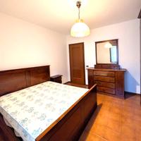 Camera da letto completa in NOCE MASSELLO