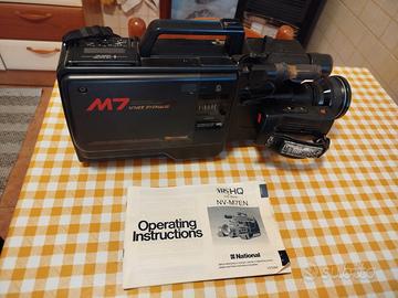 Videocamera analogica National NV-M7 vintage