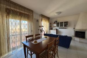 VILLA A SCHIERA A MORRO D'ORO