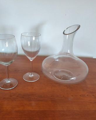 set calici vino rosso e bianco e brocca in vetro 