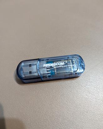 adattatore e ricevitore USB bluetooth 