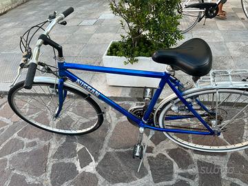 Bicicletta Nissan con cambio