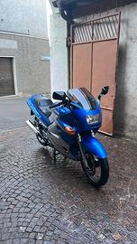 Kawasaki zzr 250 2001