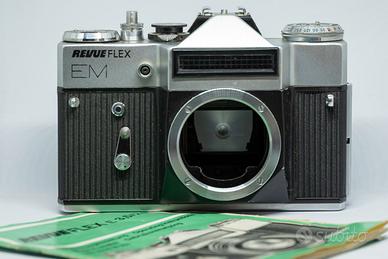 Fotocamera reflex vintage Revuenon made in URSS
