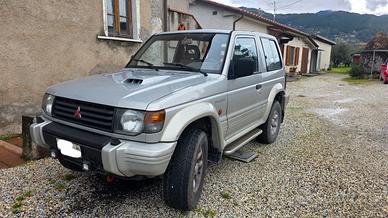 Auto Pajero V20 GLS S.Select 