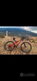 MTB KELLIS FULL