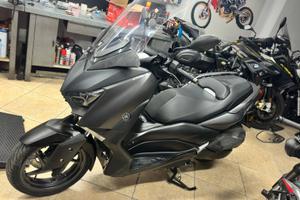 Yamaha X-Max 300