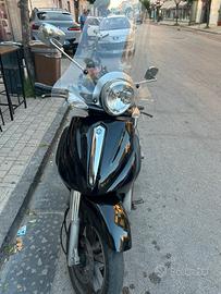 Piaggio Beverly 500  anno 2004