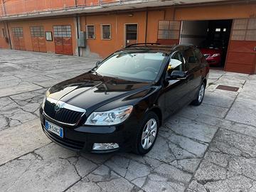 Skoda Octavia 1.6 TDI CR F.AP. Wagon Elegance