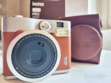 Instax Mini 90 PRO + caricatore nuovo - MAI USATA