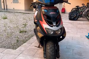 Aprilia sr 50 1999
