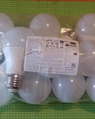 10 Lampadine LED nuove 9 Watt - a luce calda