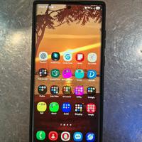 galaxy S 22 ultra con custodia quad loock