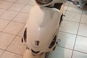 Peugeot V-Clic 50cc 4T (Euro 2)