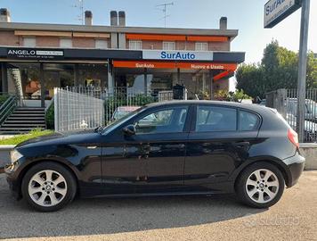 BMW 118 d 5 porte Attiva