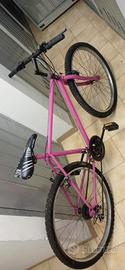 Mountain Bike rosa – cambio Shimano – ruote grandi