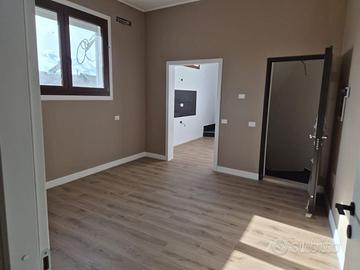 Appartamento indipendente con terrazza sovrastante