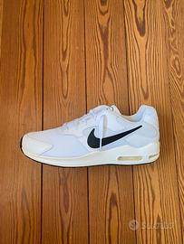 Nike Air Max Bianche – NUOVE – N. 44.5 – Sneakers