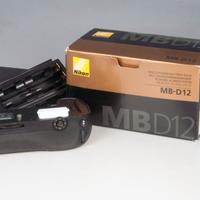 Nikon MB D12