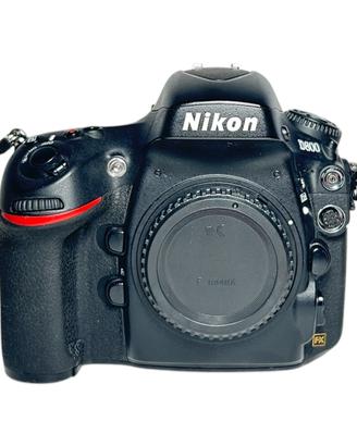 Nikon D800 (GARANZIA 2 ANNI)