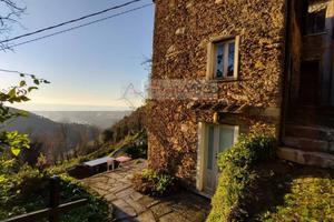 Casa indipendente di 92 m² con 3 locali a Pietrasa