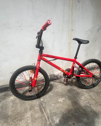 bicicletta BMX wipe