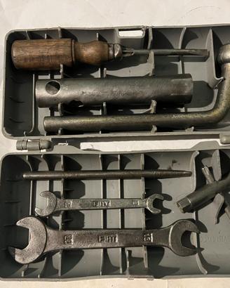 SCATOLA ATTREZZI-TROUSSE FIAT 500 D F L R ORIGINAL