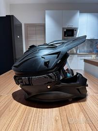 Casco motocross Raven L