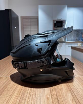 Casco motocross Raven L