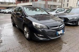 OPEL Astra 1.7 CDTI 110CV 5 porte Cosmo Fleet