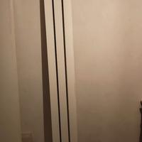 Radiotre di design verticale