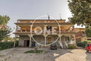 Appartamento di 140 m² con 4 locali a San Cesareo